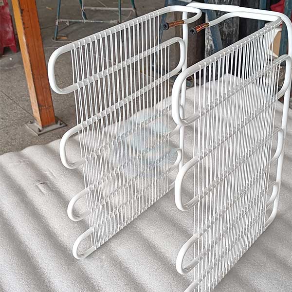 wire on tube evaporator